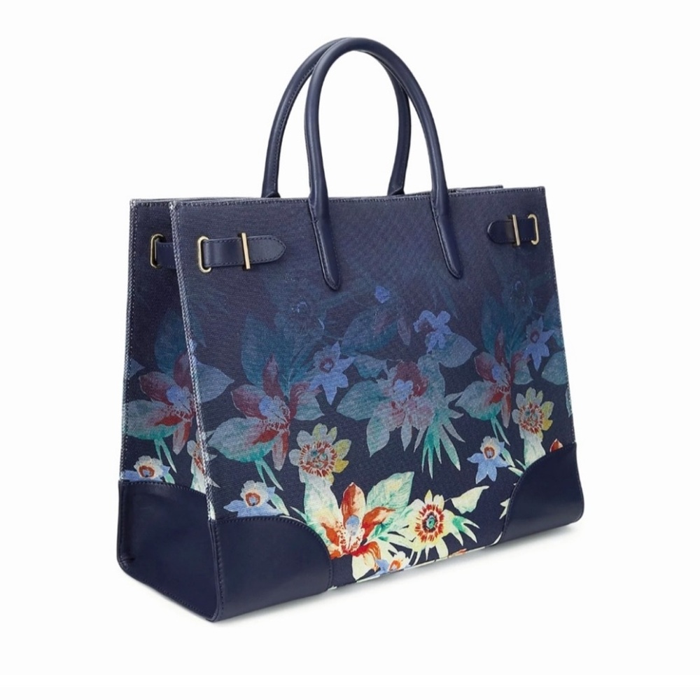 Lauren Ralph Lauren Devyn Canvas
Floral Print Leather Trim Large Tote Bag
Navy